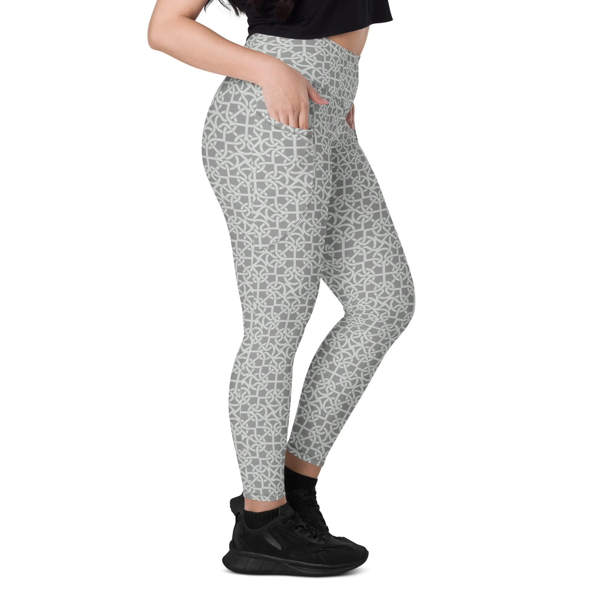 Celtic Chain Gray Leggings with pockets