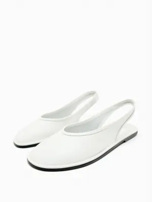 Flat slingback shoe in white