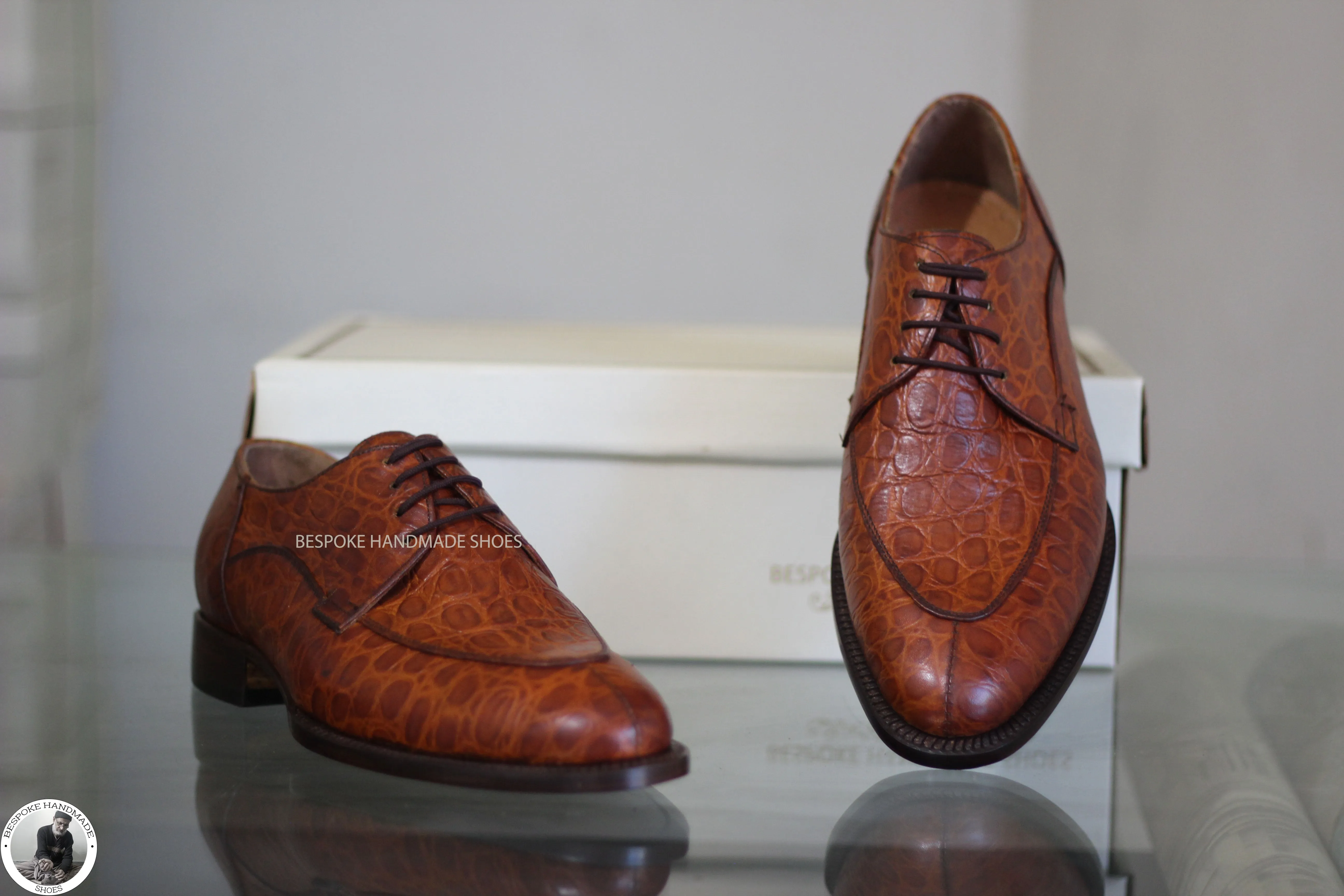 Handcrafted Pure Calf Brown Alligator Leather Oxford Derby Fashion Shoes For Men's