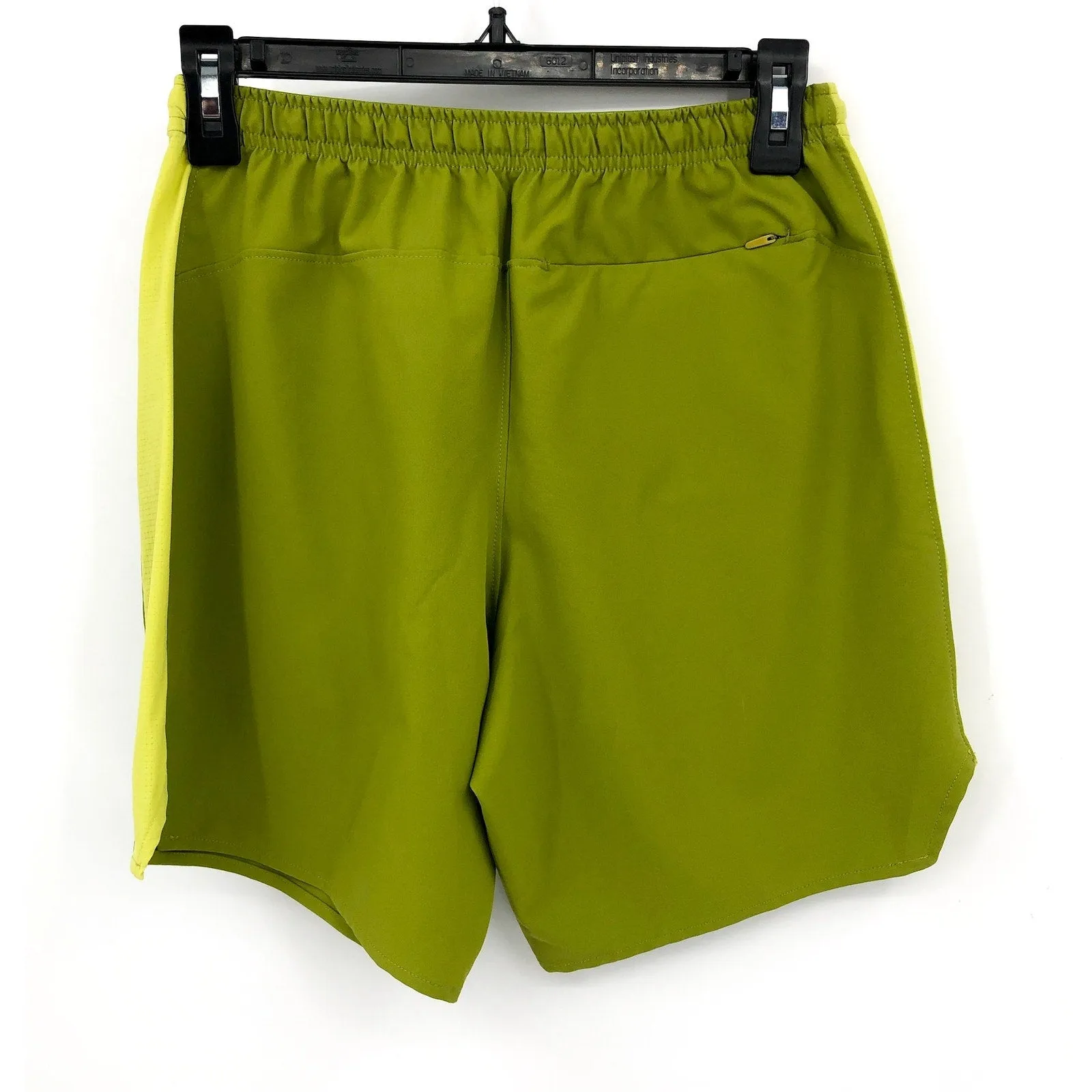 OUTDOOR VOICES Men's Linerless High Stride 7" Short XS Mossy Green Apple NWT