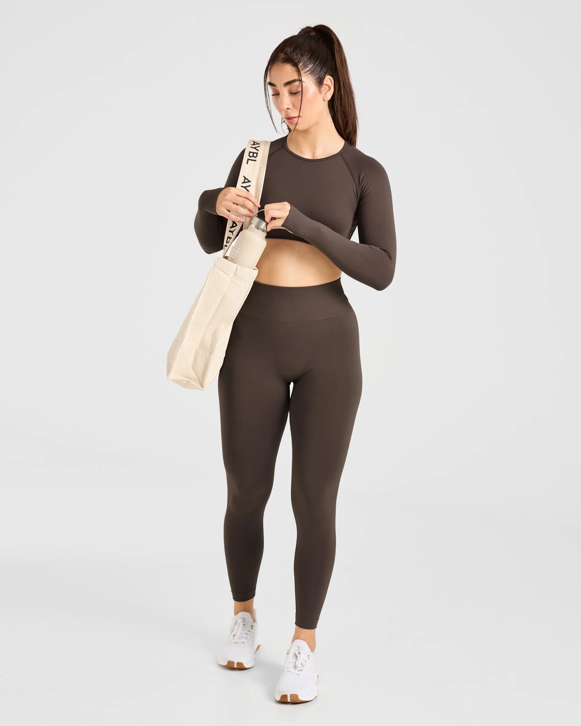 Power Seamless Long Sleeve Crop Top - Chestnut Brown