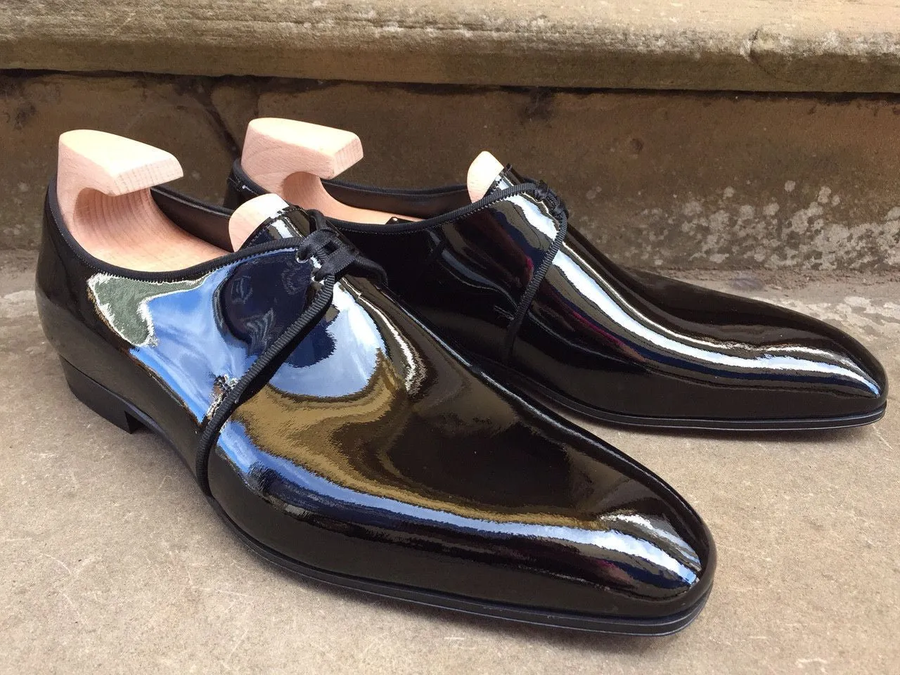 "Forsythe" in Black Patent Leather - SL14