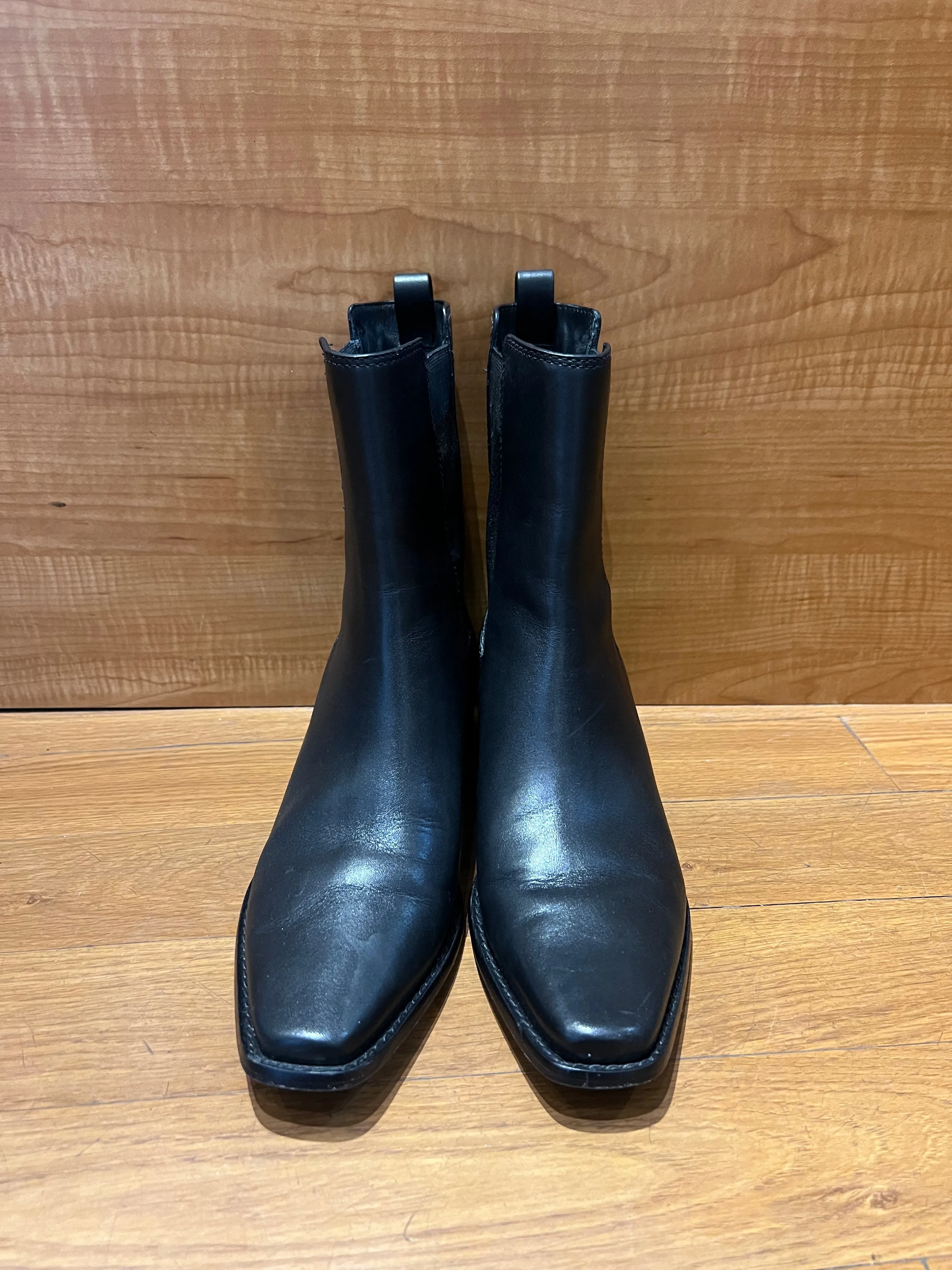 Tory Burch Booties Size 8