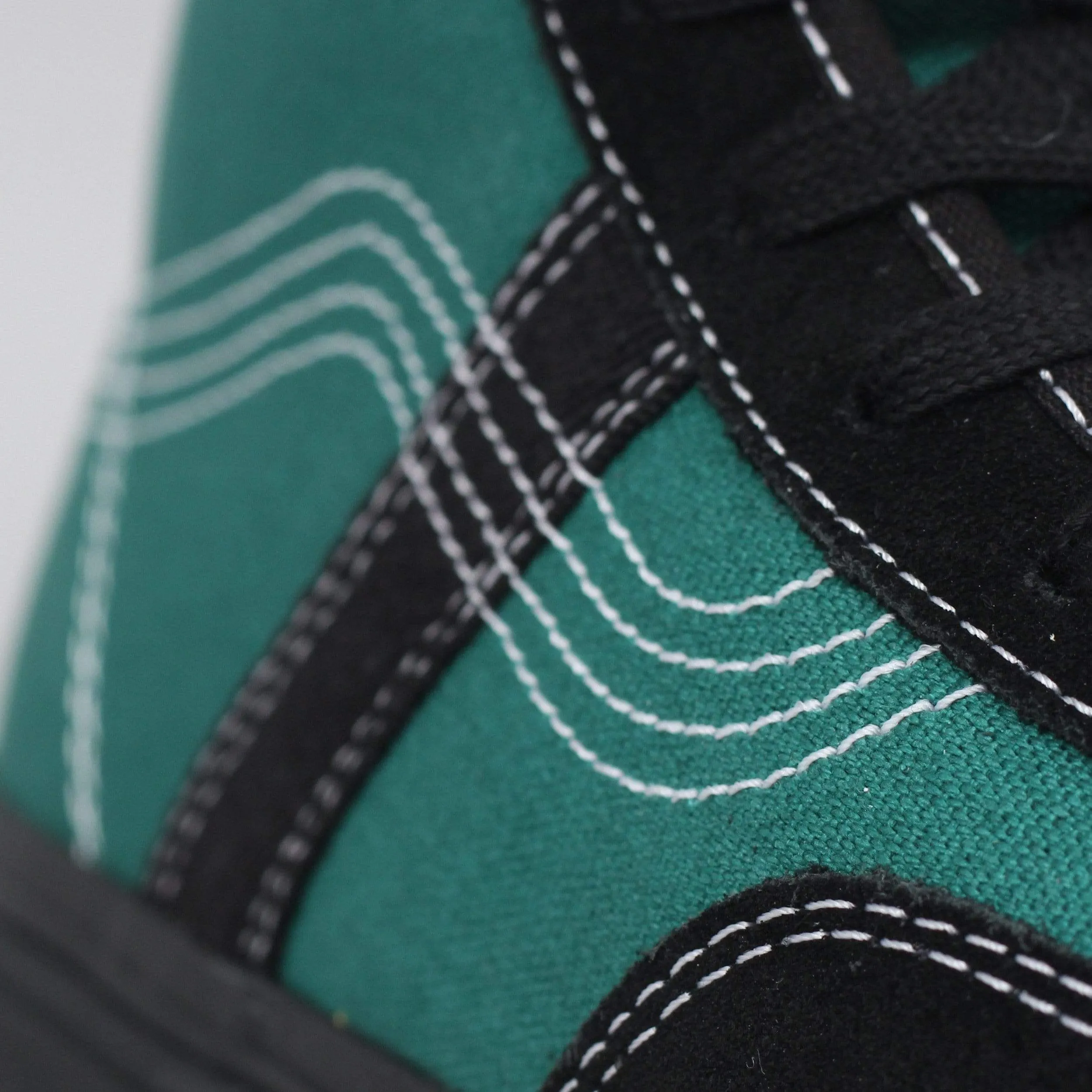 Vans Crockett High Pro Shoes (Quasi) Antique Green / Black