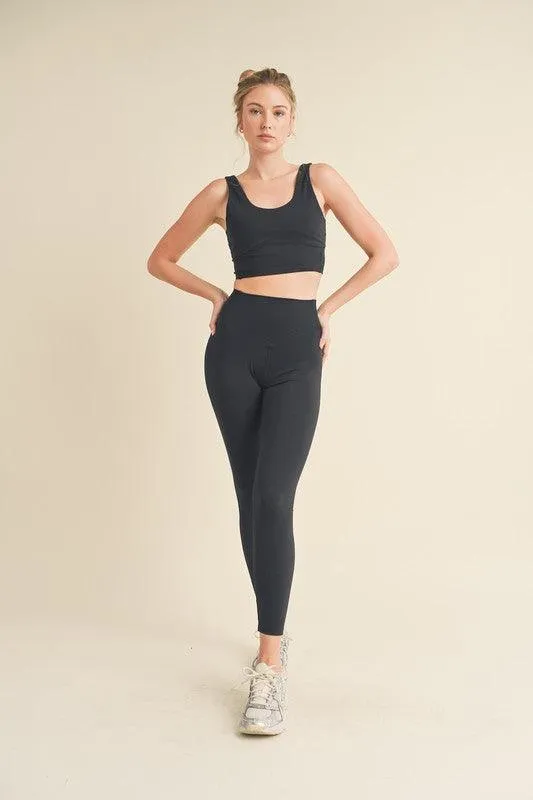 YOGI ATHLETIC SET